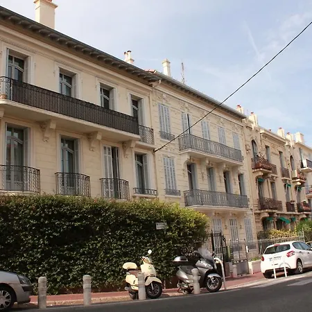 Art Deco Lejlighedshotel Cannes